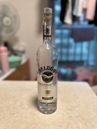 伏特加Beluga Noble Vodka  (已開瓶)