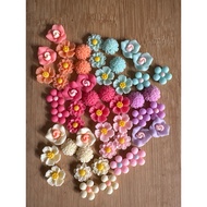 RM4.50/50 pieces : TF-D - Resin - Bunga - Flower - 1.3 cm x 1.5 cm