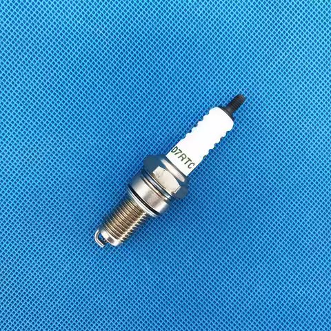 D7RTC Spark Plug For Torch For Keeway Generic RKV RKS 125/150/200 Stels Flame 200