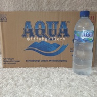 AQUA Air Mineral Kemasan Botol 600 ml 1 Dus Isi 24 Pcs .