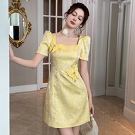 Summer Chic Square Neck Narrow Waist Short Dress - Women's Fashion 15393