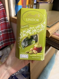 Lindt Lindor Pistachio 瑞士蓮開心果軟心
