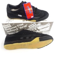Ready Stock Leo Futsal indoor Shoes F70s