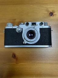 Leica iiif + elmar 50mm red scale