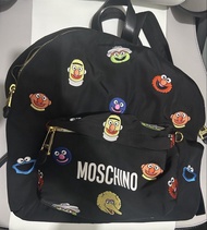 Moschino x Sesame Street 芝麻街限量聯名系列刺繡背包