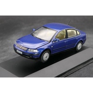 [Ready Stock] 1: 43 Volkswagen Passat B5 Car Model Volkswagen Original Factory Car Model, Rear Displ