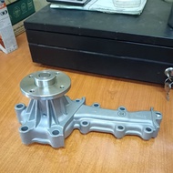 WATER PUMP BTKK GWN-32A NISSAN CEFIRO A31 SKYLINE R32 R32 GTR RB200 RB20 LAUREL C32