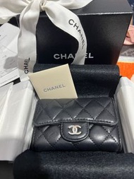 Chanel classic flap lambskin card colder