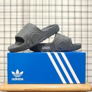 ADILETTE 22 SLIDES GREY FIVE