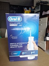 Oral-B Aquacare 6 Pro Expert 沖牙機