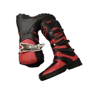 Cross fox racing shoes