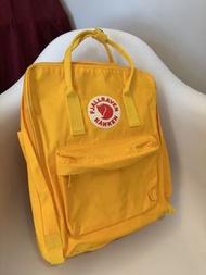 Fjallraven Kanken 背包