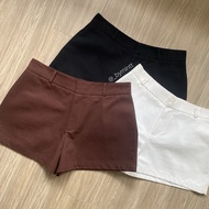 TINI BASIC | Low-rise shorts | Bymintt