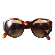 香奈兒 (CHANEL) 04151 91235 Coco Mark 棕色玳瑁紋太陽眼鏡，ブラウン五金配件，成色極佳。含眼鏡盒。義大利製造。