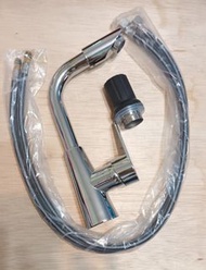 冷熱水龍頭