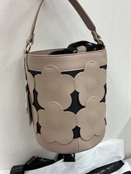 Mary Quant 花花圓筒袋