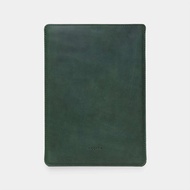 真皮綠色 MacBook 保護套 – 輕薄筆電收納袋