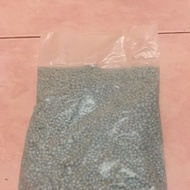 Baja subur (npk 16:16:16) 400gram