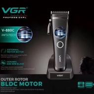 ปัตตาเลี่ยนไฟฟ้า VGR880C พร้อมจอแสดงผลระบบชาร์จดิจิตอลสำหรับผู้ชายปัตตาเลี่ยนไฟฟ้าความเร็วสูงระดับมื