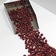 พลอยโกเมน สีแดงแท้ Garnet: 2.5มิล กลม หลังเต่า(หลังเบี้ย)ธรรมชาติแท้ ไม่ผ่านการเผา(พลอยดิบ). 2.50mm Natural Garnet Cabochon