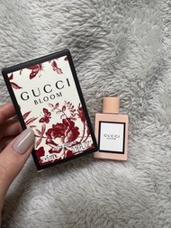 Gucci  bloom 花悅綻放淡香精5ml