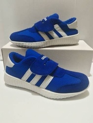 SEPATU SEKOLAH ANAK ADIDAS PEREKAT HITAM UNISEX