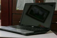 Acer  Aspire  E1-571 零件機 有2台（需要什麼、我拆給你）