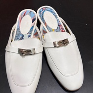 Hermes愛馬仕 Oz kelly白色拖鞋 穆勒鞋 半拖 銀扣 尺碼：37碼