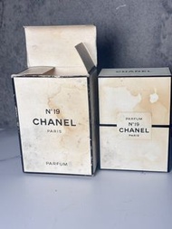 Chanel - Women Chanel No. 19 Parfum Parfum 28 ml    INSTOCK 110925 香水