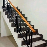 RAILING TANGGA MINIMALIS / PAGAR TANGGA BESI MINIMALIS + PEGANGAN KAYU