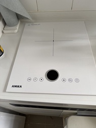 AMKA 零度白 嵌入式單頭電陶爐｜台上/嵌入兩用 白色微晶面板