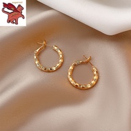 gold jewellery singapore 916 circle earrings womens light luxury niche C-shaped earrings simple personality fashion Korean jewelry
