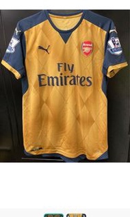 阿仙奴Arsenal 15-16 正版作客球迷版球衣，連Ozil英超字章M碼