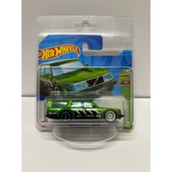 Hot wheels 2023 Super treasure hunt STH Short Card Volvo 240 Drift Wagon