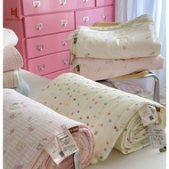 Cool Summer Duvet Cooling Blanket Silk Blanket 5 Feet 6.5 Feet