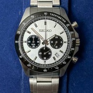 旺角門市 全新現貨 SEIKO 精工 x NANO 聯名限量版 石英計時錶 Chronograph 三圈 39.8mm 100M防水 扭底設有NANO圖標 8T63石英機芯 SZSJ069   價錢: