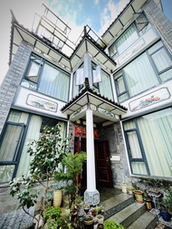 exude good luck residence