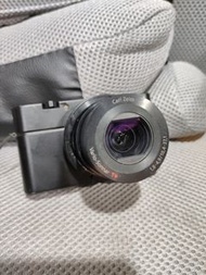 二手保固七日相機 sony RX100 +電池充電器 另租賣配件相機 愛寶買賣