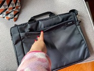 Laptop bag Asus 原裝電腦袋 可放13.3 inches 電腦