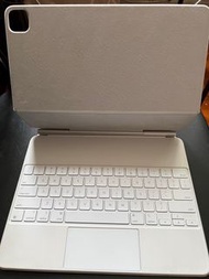 iPad Pro Magic keyboard 12.9” WHITE