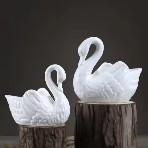 Classical Ceramics Swan Candle Holder Decorative Porcelain Cygnet Miniature Flower Pot Home Ornament