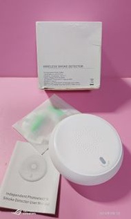 🈹不設退貨、全新貨品、智慧家庭的 OEM 無線 Zigbee 智慧光電煙霧偵測器警報器、實物圖片(最後一件/賤賣）