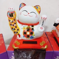 Kucing Hoki Keramik Sedang/ Kucing Surya/ Kucing Hoki/ Pajangan