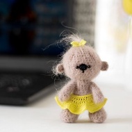Stuffed teddy bear doll, little bear, cute crochet toy, 玩偶娃娃, 人形, 手工玩具, 给孩子的礼物