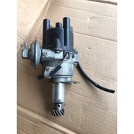 Nissan Vanette C22 Datsun distributor original used