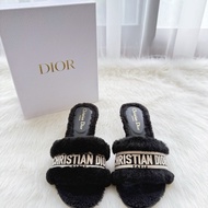 m全新 DIOR 毛毛刺繡高跟拖鞋 37號