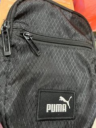 PUMA側背包