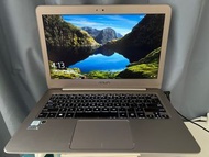 華碩輕薄筆電ASUS Laptop