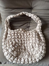 大size cos 雲朵包 cos袋 COS Padded Shoulder Bag