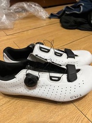 二手FIZIK TEMPO OVERCURVE R5卡鞋/自行車鞋